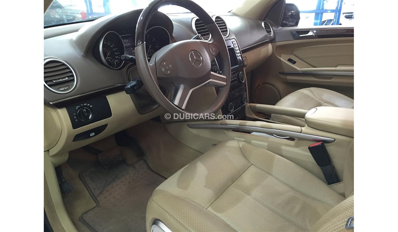 Mercedes-Benz GL 500 - 2009 - Fully Loaded