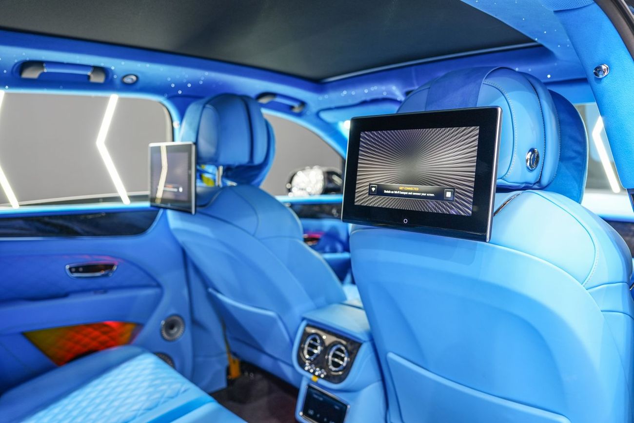 Bentley Bentayga V8 Mansory, Full Forged Carbon, Rear Entertainment, Panoramic Roof w/ Starlight!!