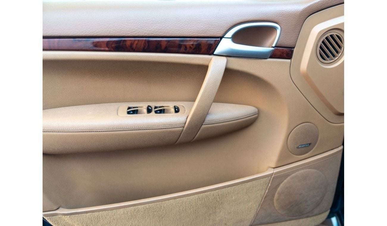 Porsche Cayenne S E1