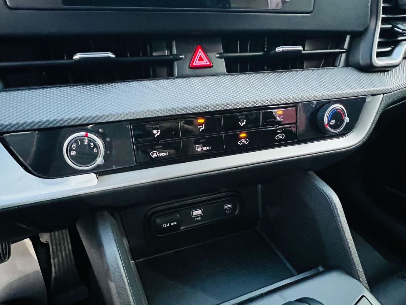 Kia Sportage KIA - SPORTAGE GCC 2.0 RVC(4WD)