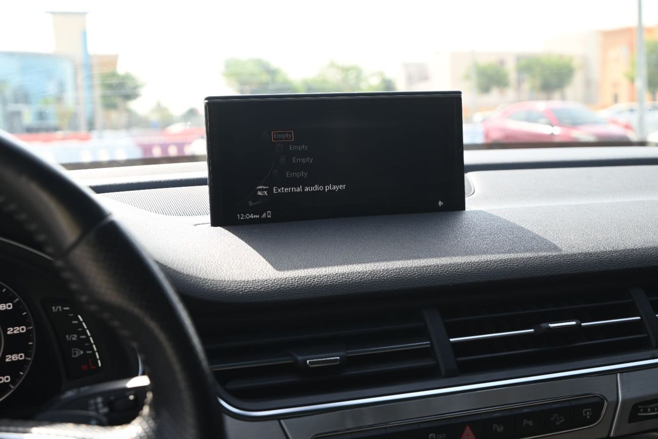 أودي Q7 45 TFSI quattro S-Line 3.0L