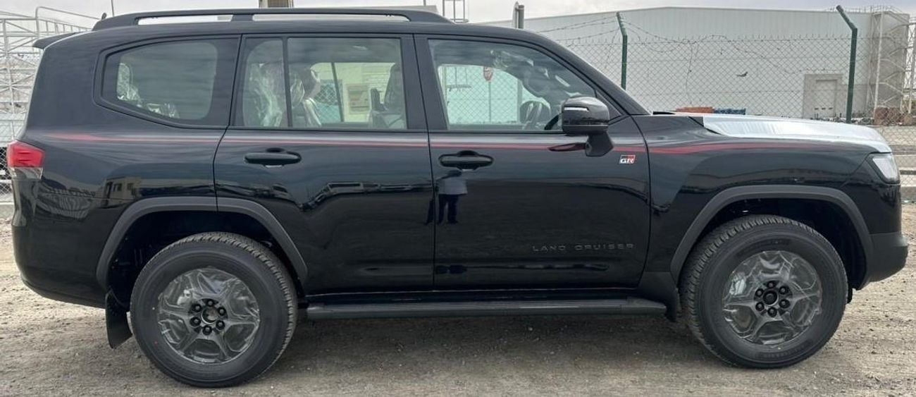 Toyota Land Cruiser 2026 Toyota Land Cruiser LC300 GR-Sport (Full-Option with Radar) 3.5L V6 Twin Turbo Petrol A/T 4WD E