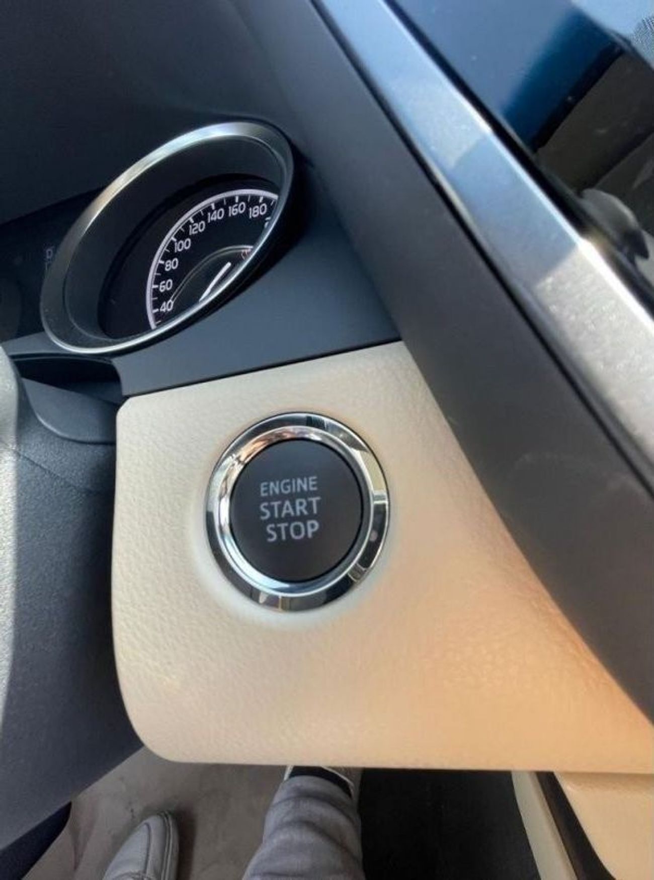 Toyota Camry 2024 TOYOTA CAMRY 2.5l GLE Petrol Automatic Zero KM