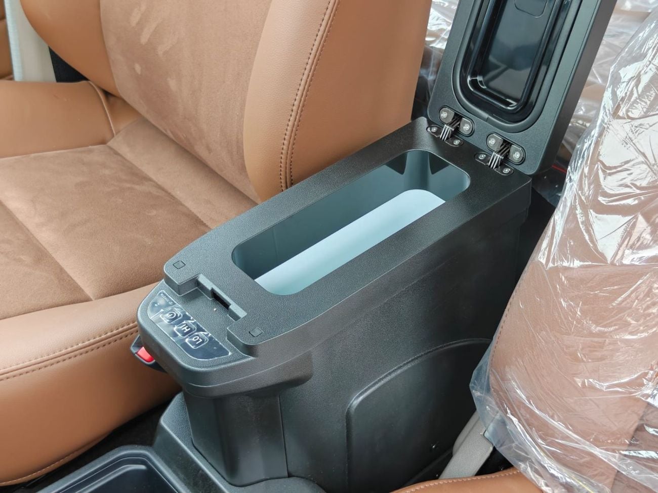 تويوتا لاند كروزر 70 2026 TOYOTA LC 76 2.8L DIESEL 4WD GCC SPEC