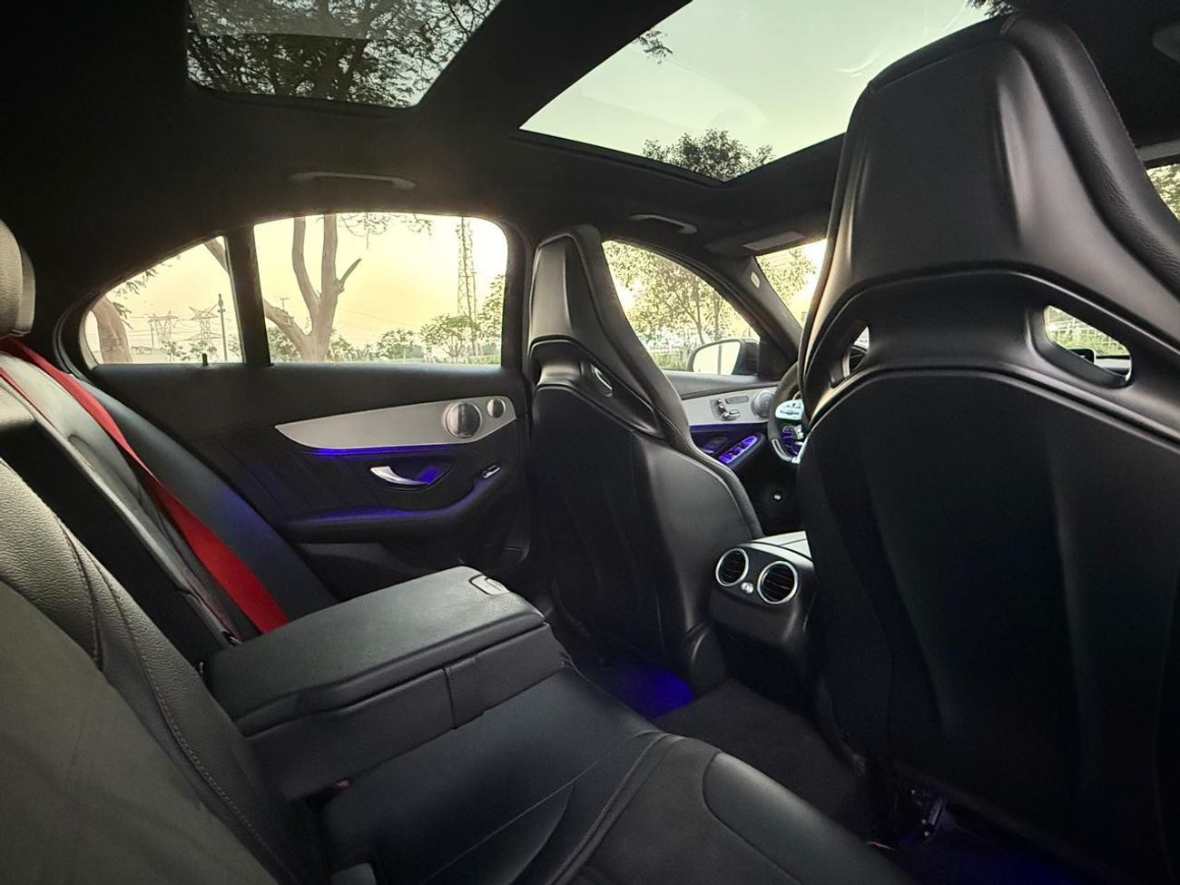 Mercedes-Benz C 43 AMG Std 3.0L MERCEDES BENZ C43 AMG 2021 EDITION AMG SEATS FULL OPTION IN VERY LOW MILEAGE WITH ONE YEAR