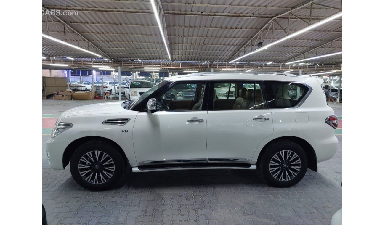 Nissan Patrol SE Platinum City