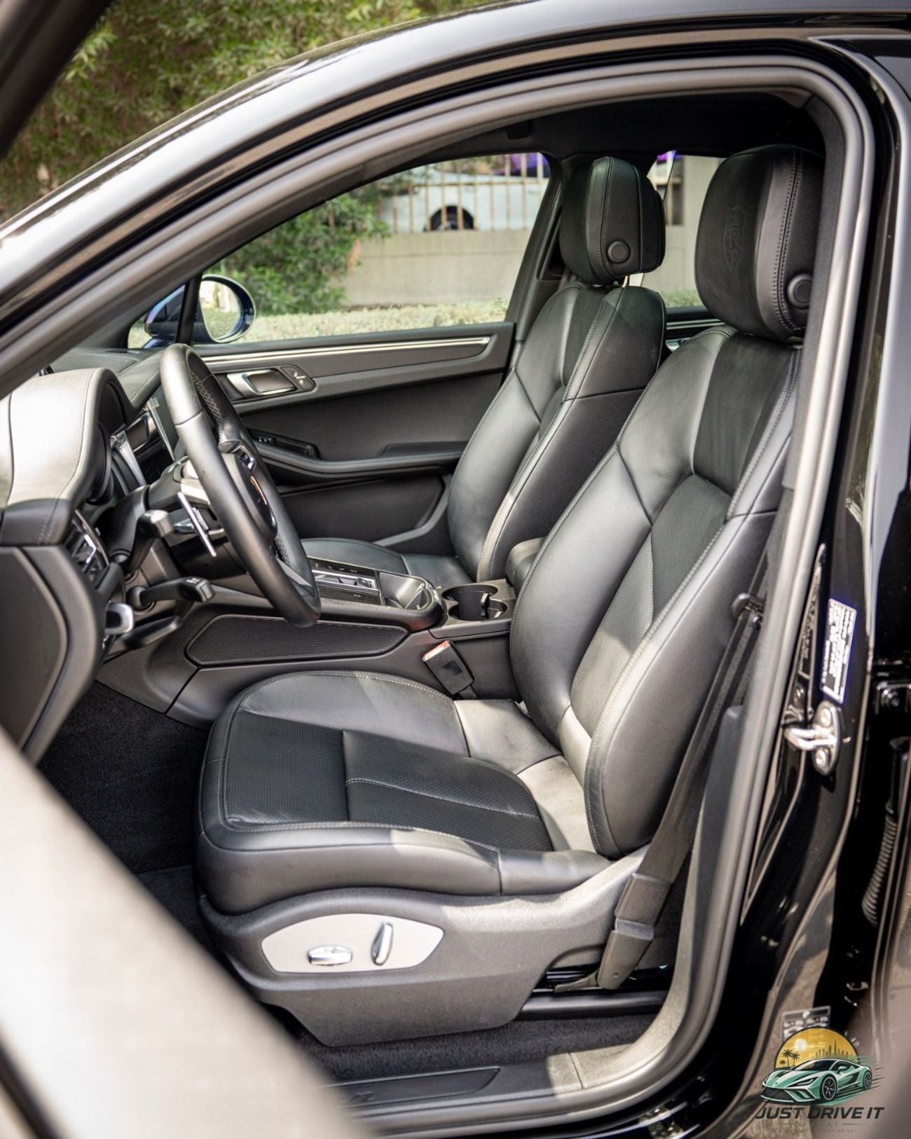 Porsche Macan STANDARD