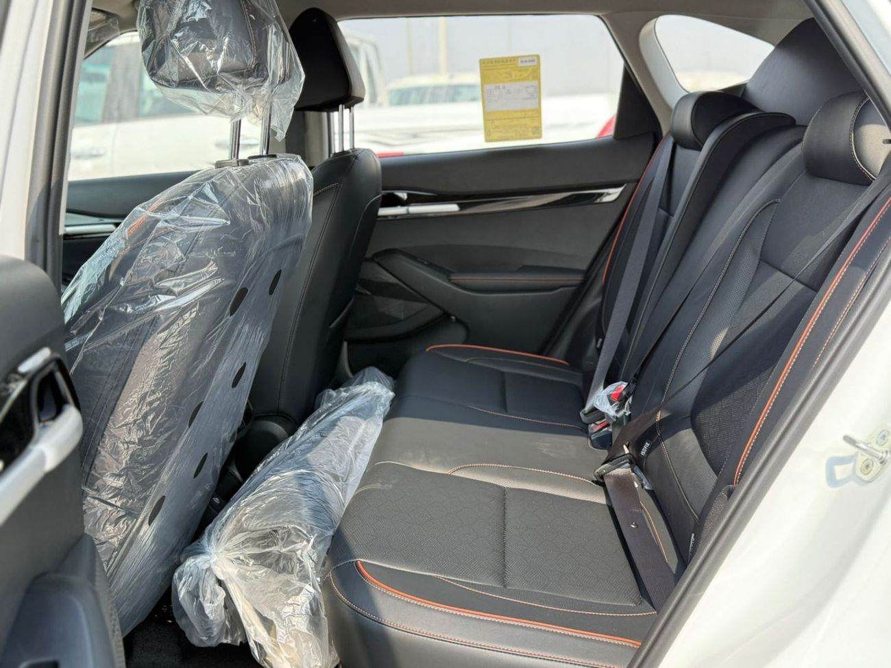 Kia Seltos KIA SELTOS 1.5L CHINESE SPECS FULL OPTION WITH BLACK ROOF