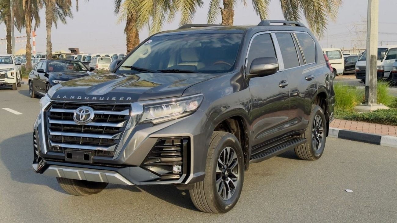 Toyota Prado 2010 | LHD | MODIFIED WITH LIMGENE BODY KIT | TESLA SCREEN | BEIGE LEATHER SEAT | PUSH START ENGINE