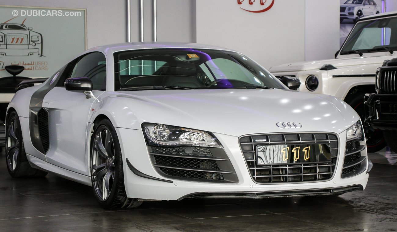 Audi R8 GT Quattro / 5.2 - V10 FSI R-Tronic / GCC Specs