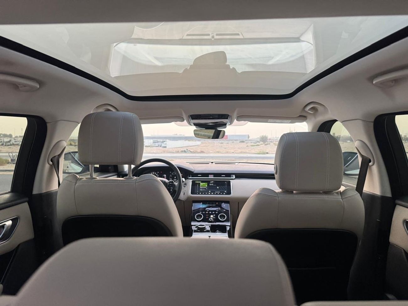 Land Rover Range Rover Velar Land Rover Range Rover Velar R-Dynamic,GCC 2020 Full service history