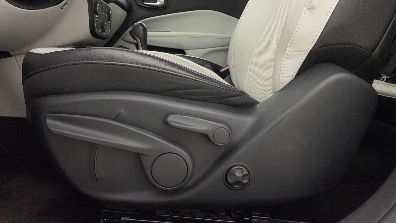 Jeep Compass LIMITED 2.4 | Zero Down Payment | Home Test Drive