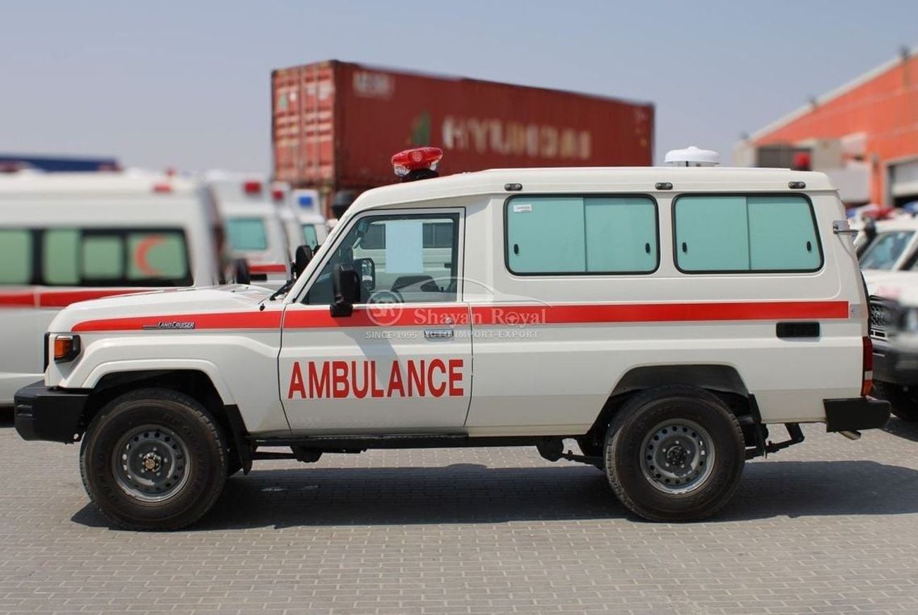 Toyota Land Cruiser 70 LHD LC78 AMBULANCE 4.2L DSL V6 4WD 3DR MT 2025MY | FOR EXPORT