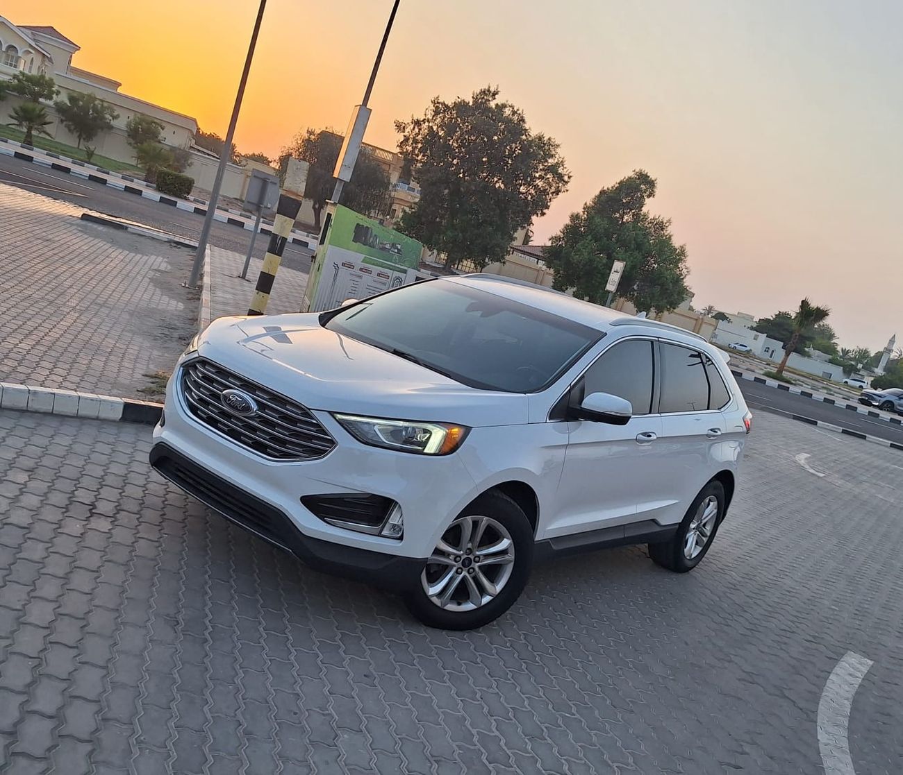 Ford Edge 2019 SEL – 2.0L EcoBoost FWD (245 HP)