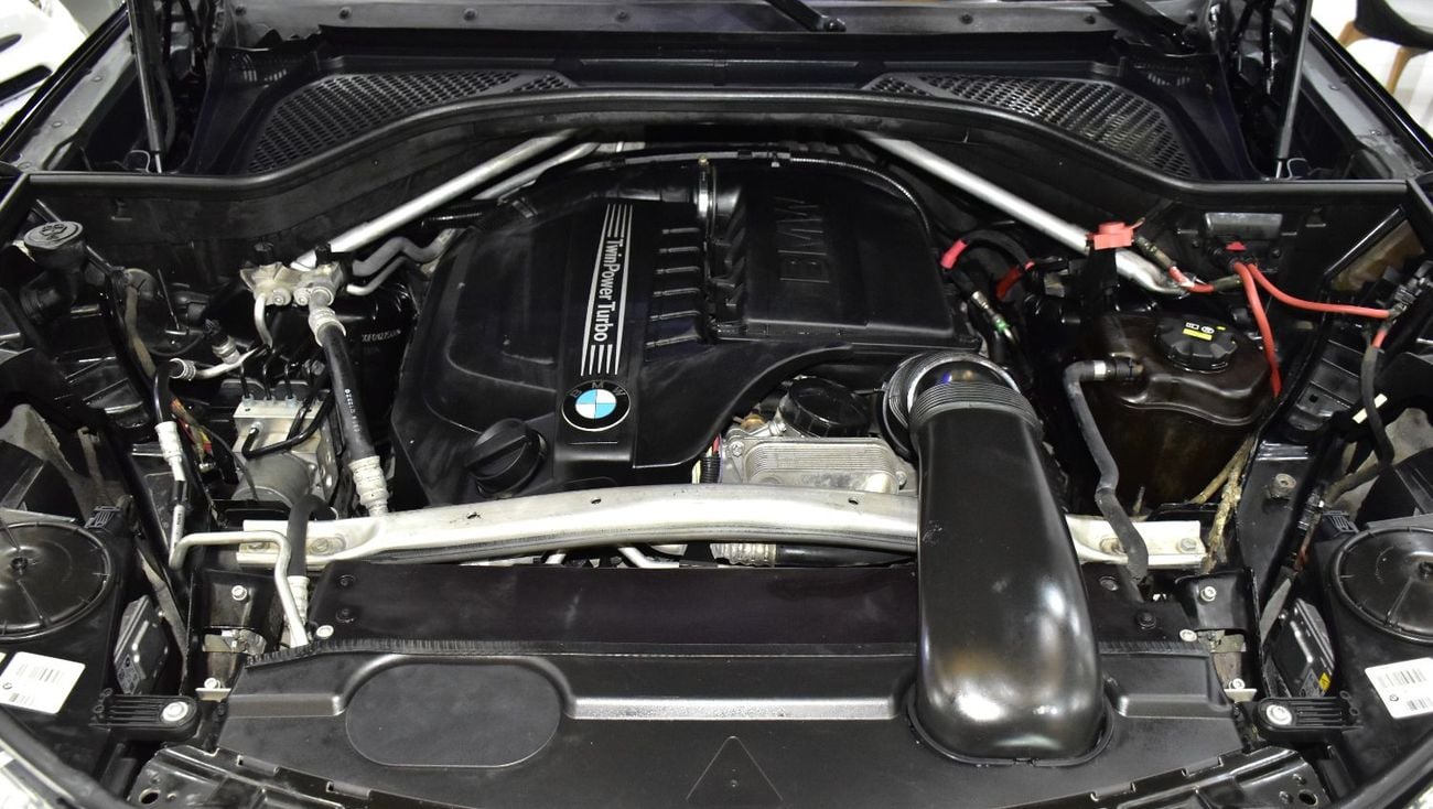 BMW X6 EXCELLENT DEAL for our BMW X6 xDrive35i ( 2015 Model ) in Black Color GCC Specs