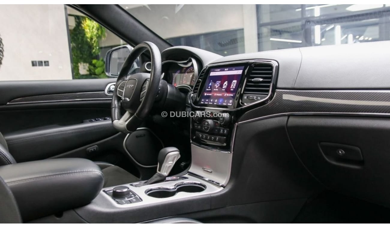 Jeep Grand Cherokee SRT