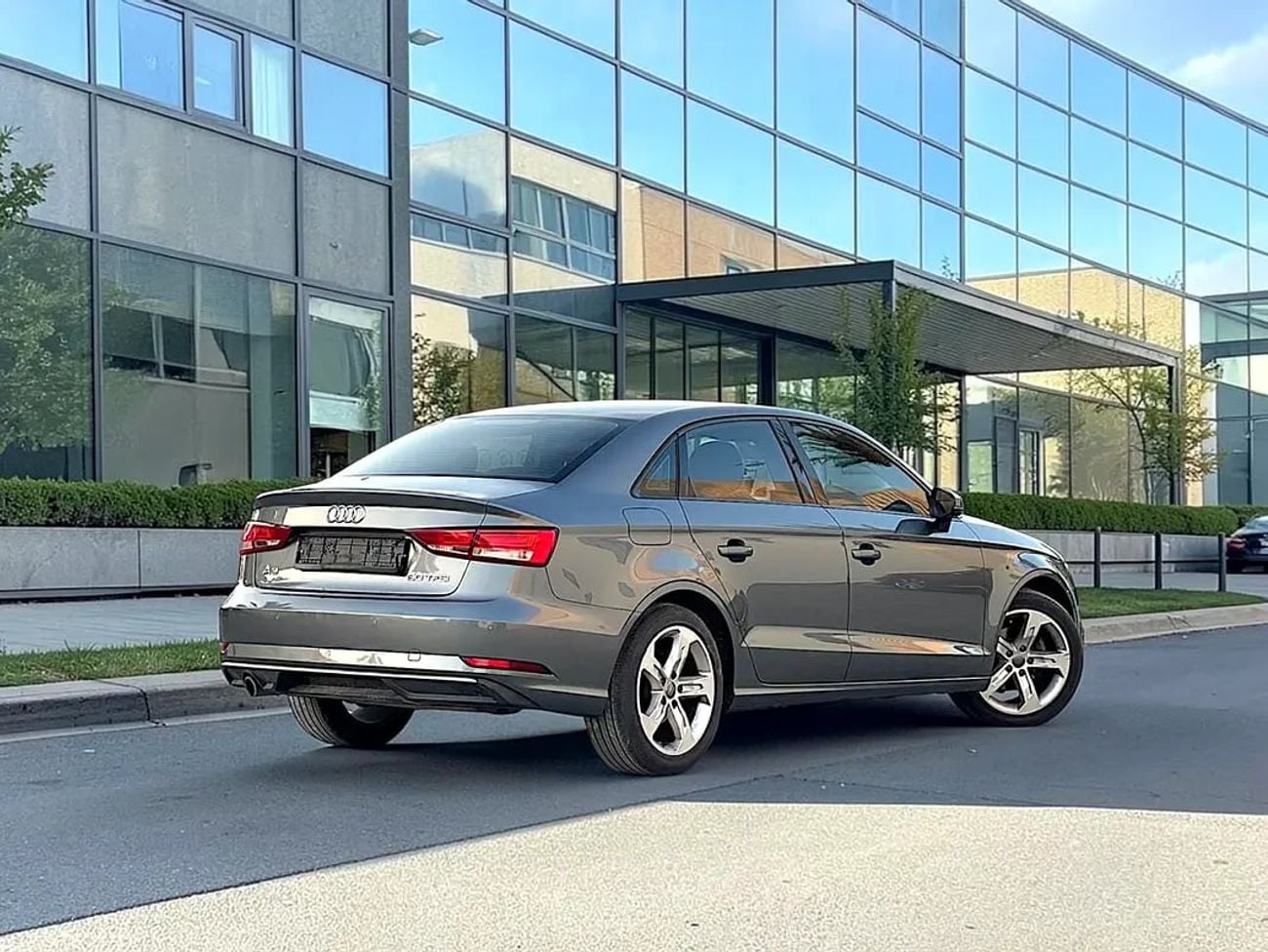 Audi A3 30 TFSI 1.4L 696 P.M | 30 TFSI - GCC Specs - Well Maintained