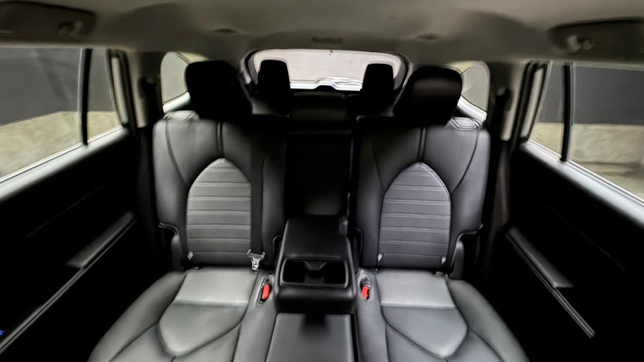 تويوتا كلوجير Toyota Klugar GXL Hybrid & Petrol Right hand drive Only for export( Export from Australia)