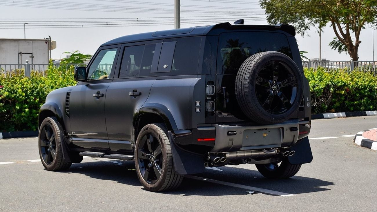 لاند روفر ديفندر V8