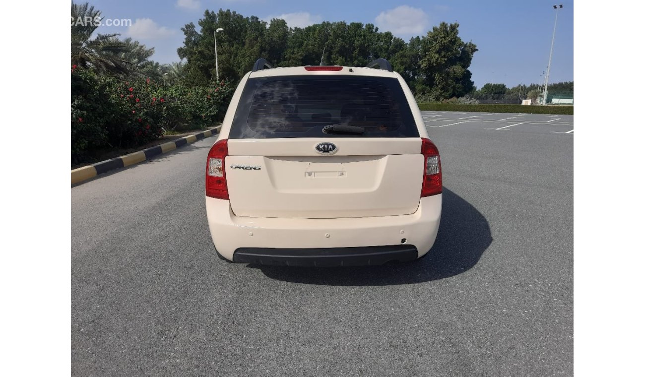 كيا كارينس Kia carens (GCC SPEC) - 2009 - VERY GOOD CONDITION