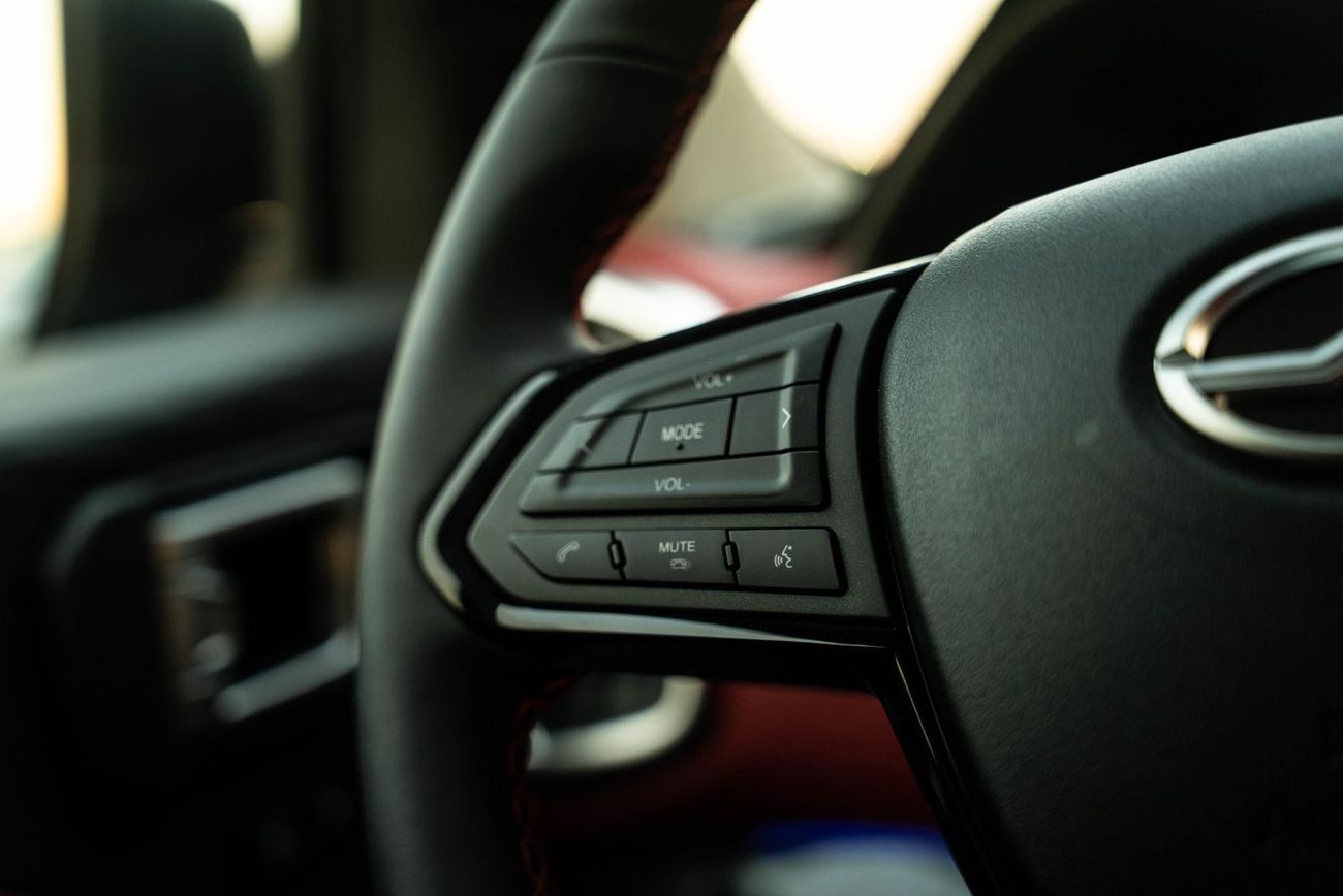 زي اكس جراندليون 2026 Brand New GCC 2.0L Turbo Petrol 4 Cylinders 4x4 Warranty/Service