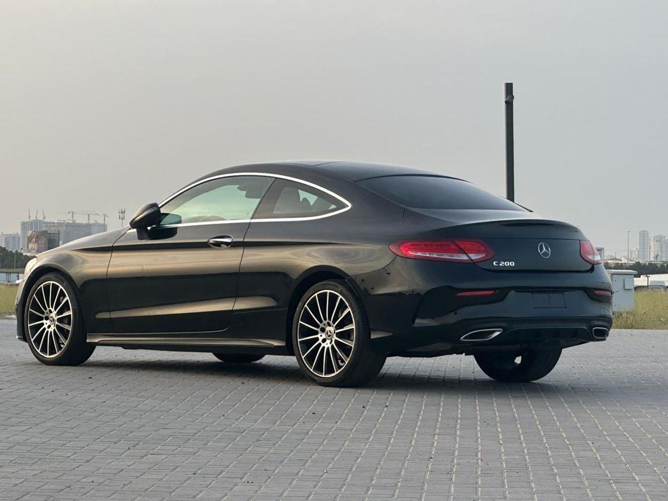 مرسيدس بنز C 200