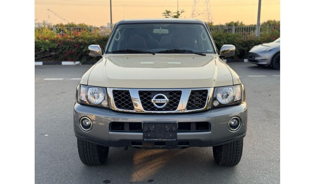 Nissan Patrol Super Safari GCC SPEC UNDER WARRANTY NEAT AND CLEAN