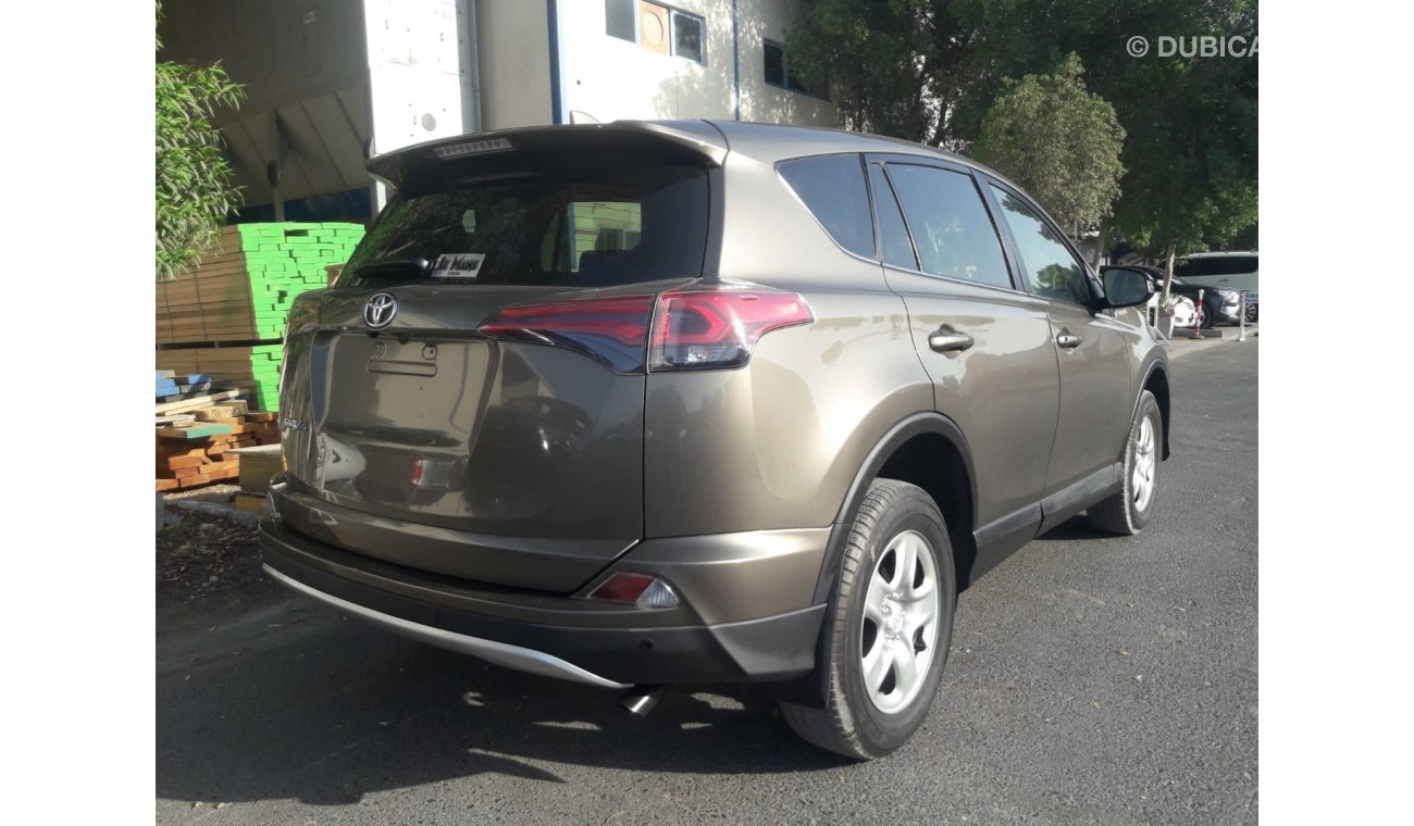 تويوتا راف ٤ TOYOTA RAV-4 JEEP RIGHT HAND DRIVE (PM 880)