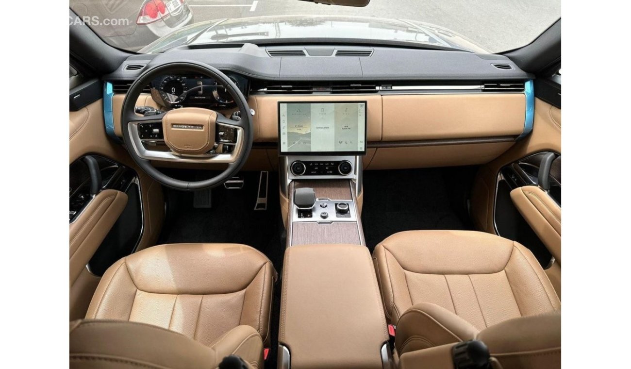 Land Rover Range Rover SE SE GCC SPEC UNDER WARRANTY AND SERVICE CONTRACT