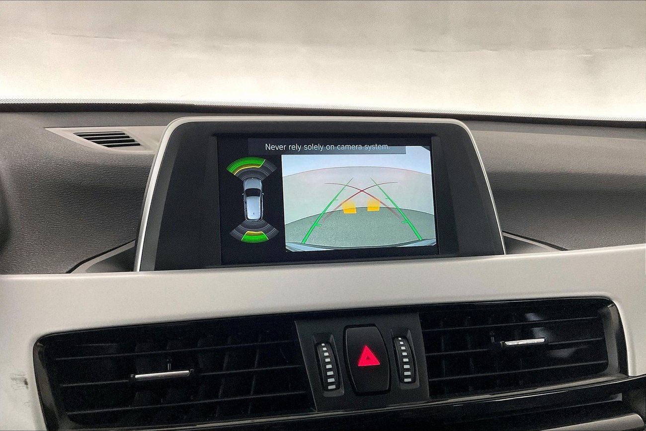 بي أم دبليو X1 sDrive 20i Executive | شامل الضمان | 0 ﺪﻔﻋﺓ ﺃﻮﻟﻯ