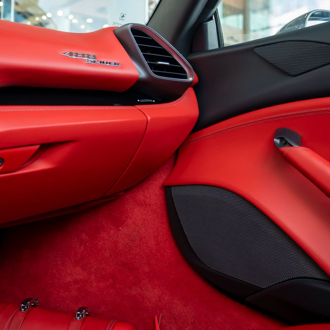 فيراري 488 سبايدر 2018 FERRARI 488 SPIDER GCC DONE ONLY 26,000KM