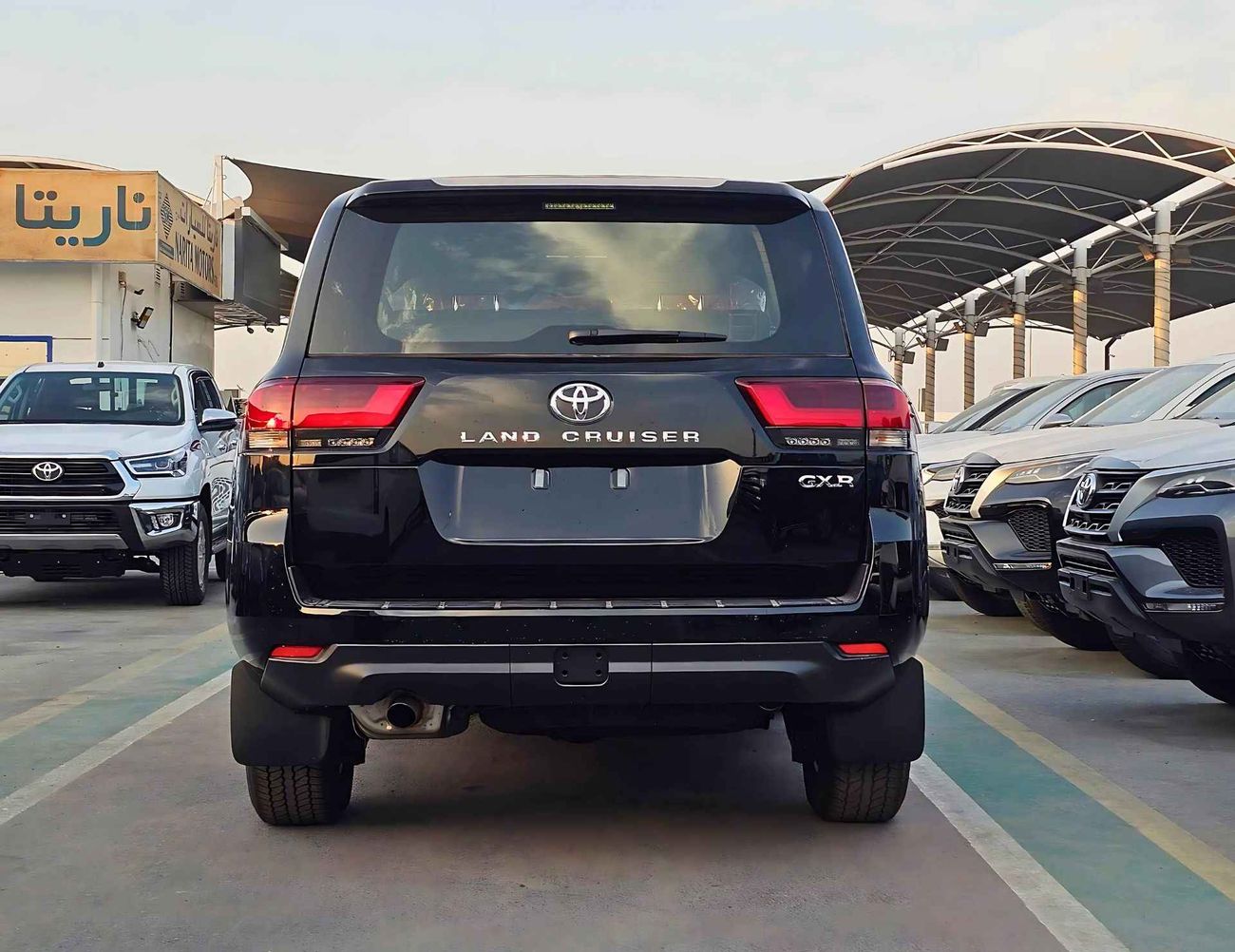 تويوتا لاند كروزر LC300 GXR / 4.0L V6 PETROL / DRIVER PWR SEAT / SUNROOF / CODE # 69075