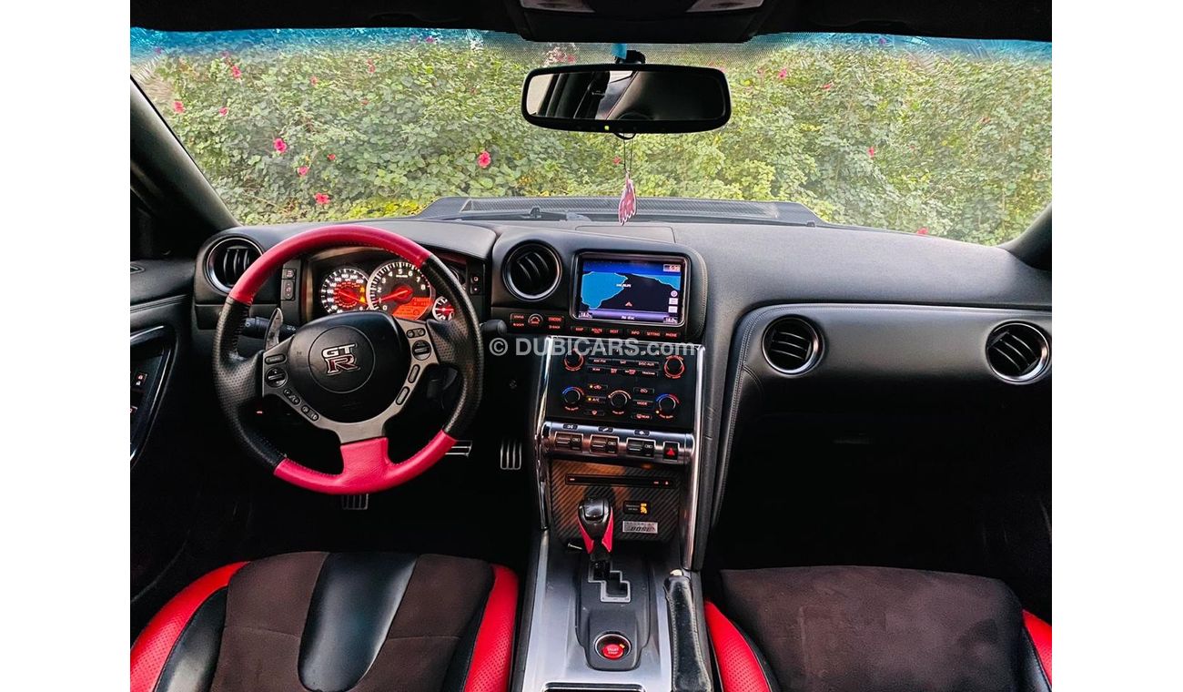 Nissan GTR Std NISSAN GT-R 2013 IMPORT AMERICA FULL CARBON FIBER PERFECT CONDITION