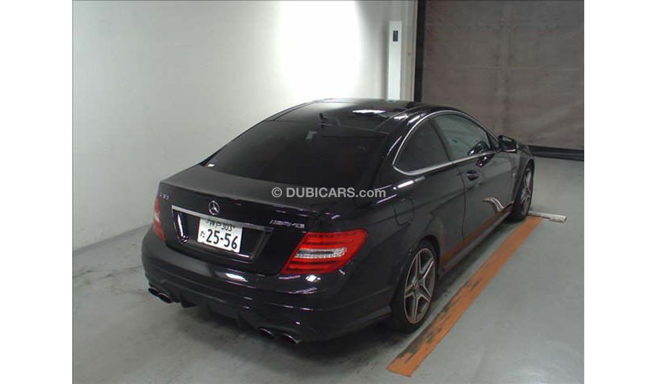 Mercedes-Benz C 63 AMG Used LHD C63 2012/C63 AMG COUPE/204377 AB,ABS,NAVI,BACK/CAM,L/SEAT,P/DOOR LOT # 574