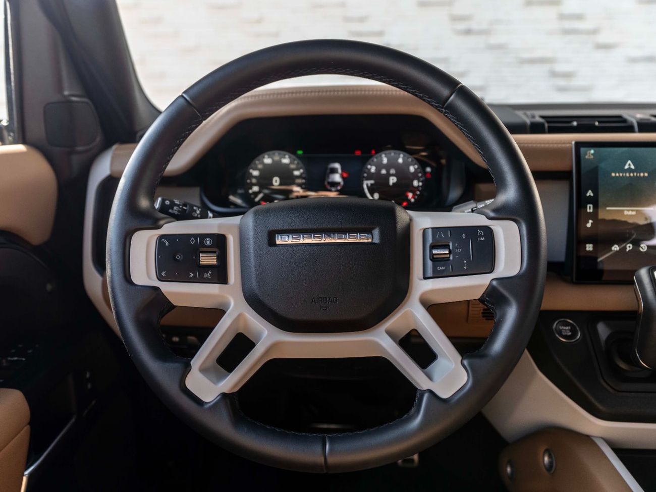 Land Rover Defender P400 110 HSE 3.0L (5 Seater)