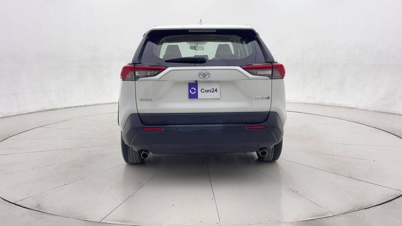 تويوتا راف ٤ 2.5L 2022 | 0 DP | 1237/Month | 30 Day Return | Service History