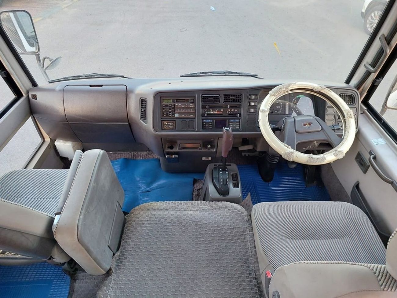 Mitsubishi Rosa MITSUBISHI ROSA BUS RHD 1997 MODEL 4.5 L DIESEL AUTOMATIC(PM41219)