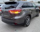 Toyota Highlander 2019 Toyota Highlander XLE 4x4 AWD Full option Sunroof Push Start 7 Leather Seats