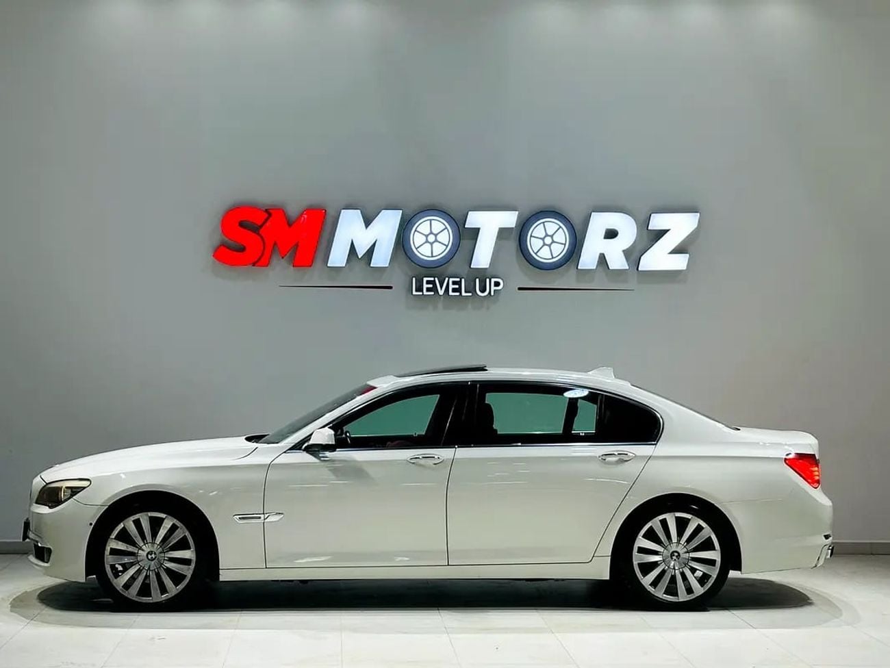 BMW 740Li EXCLUSIVE