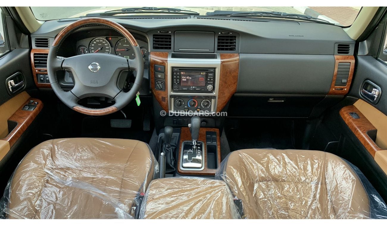 Nissan Patrol Safari Capsule - Automatic Transmission - Leather Interiors - excellent condition
