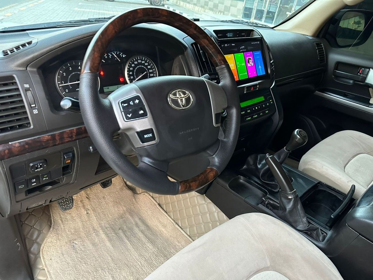 تويوتا لاند كروزر