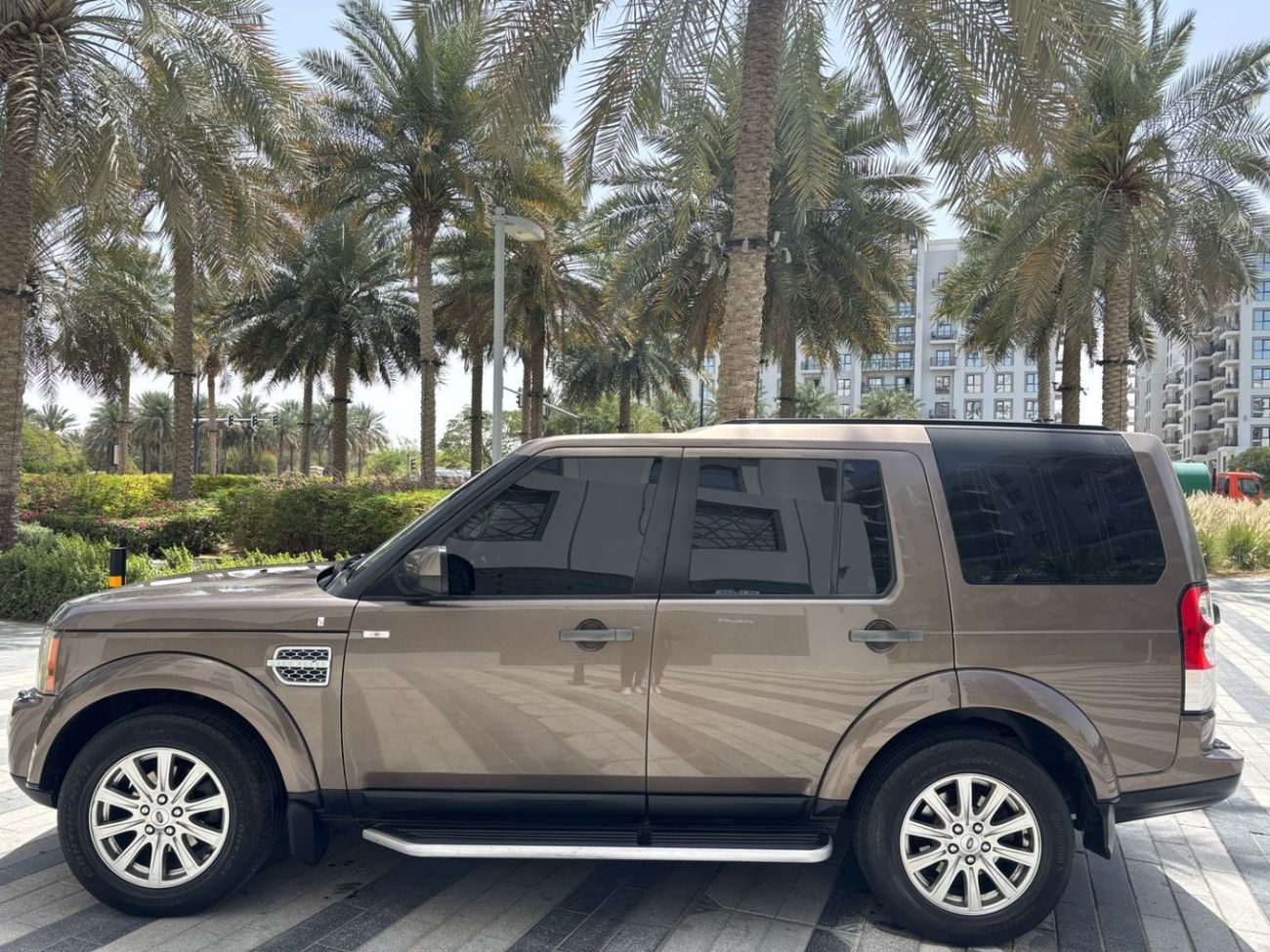 Land Rover Discovery Lr 4 HSE GCC