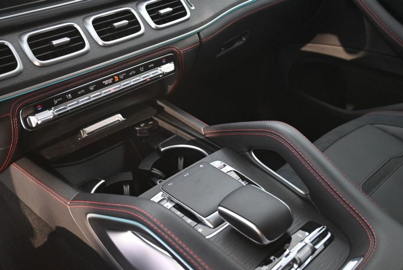 مرسيدس بنز GLE 53 Mercedes-Benz GLE-Class AMG GLE 53 Coupe 3.0L Turbo, 4Matic, Color Grey, Model 2023