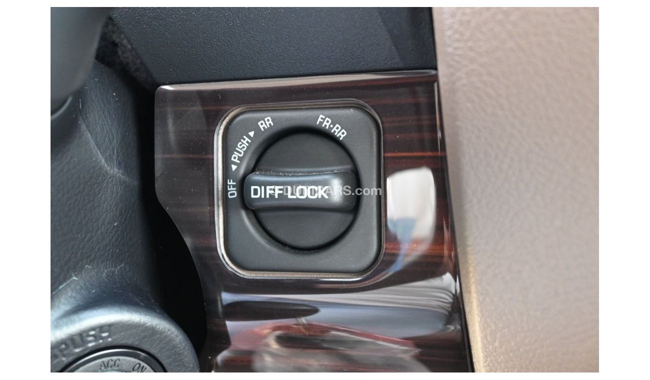 Toyota Land Cruiser 70 HARD TOP LC71 2024 4.0L PETROL AUTO TRANSMISSION