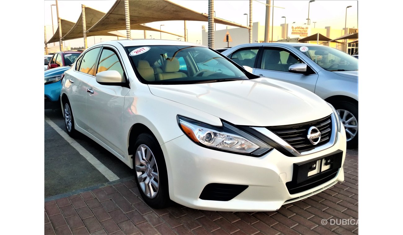 Nissan Altima 2017 WHITE GCC NO ACCIDENT PERFECT