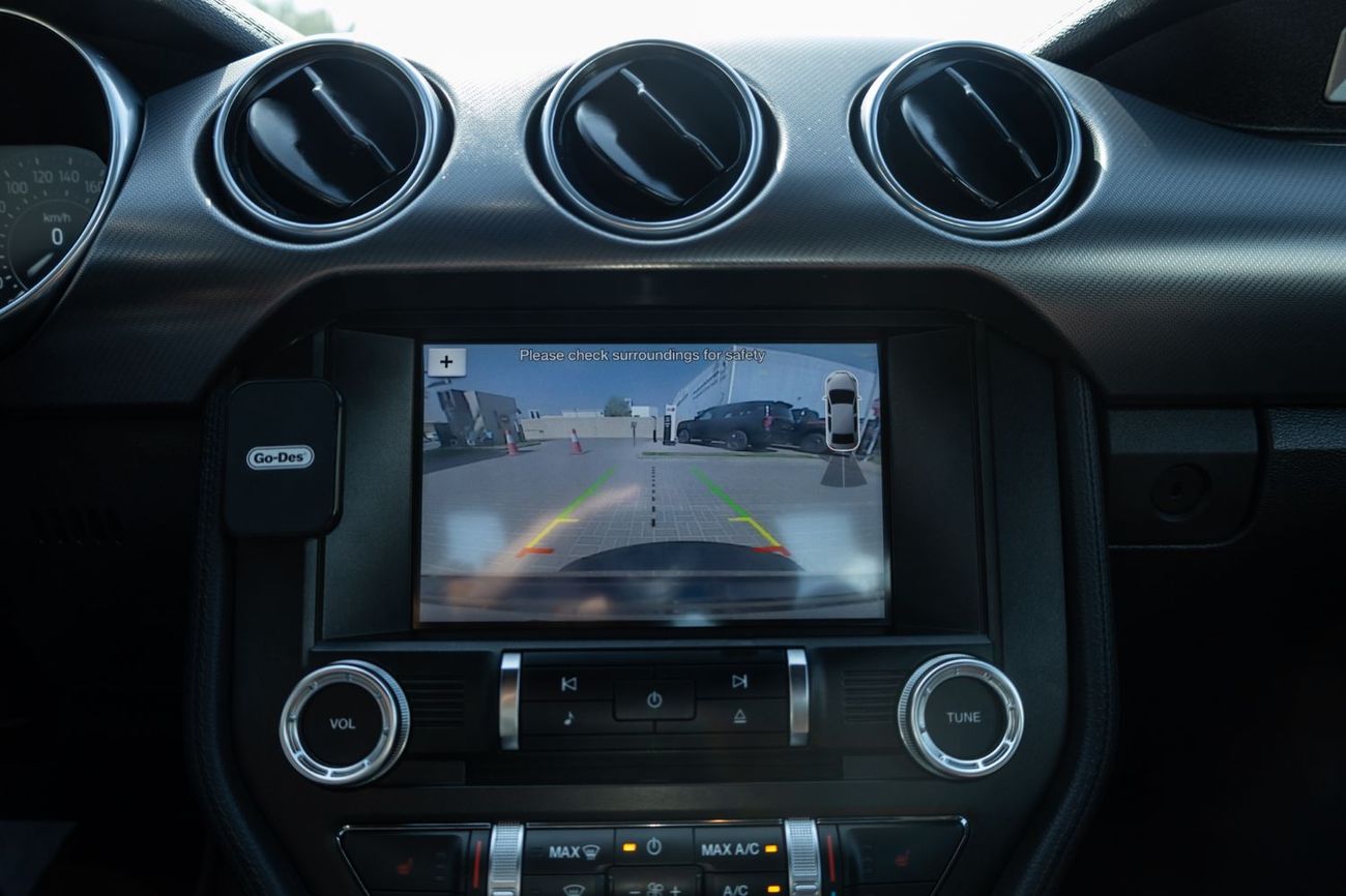 Ford Mustang GT Premium 5.0L V8