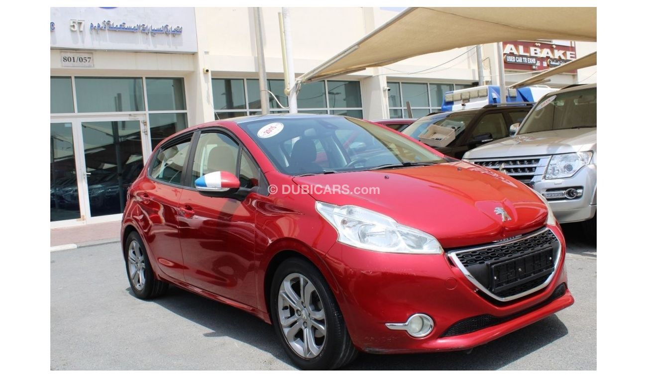 Peugeot 208 Allure ACCIDENTS FREE - GCC- CAR IS IN PERFECT CONDITION INSIDE OUT FULL OPTION