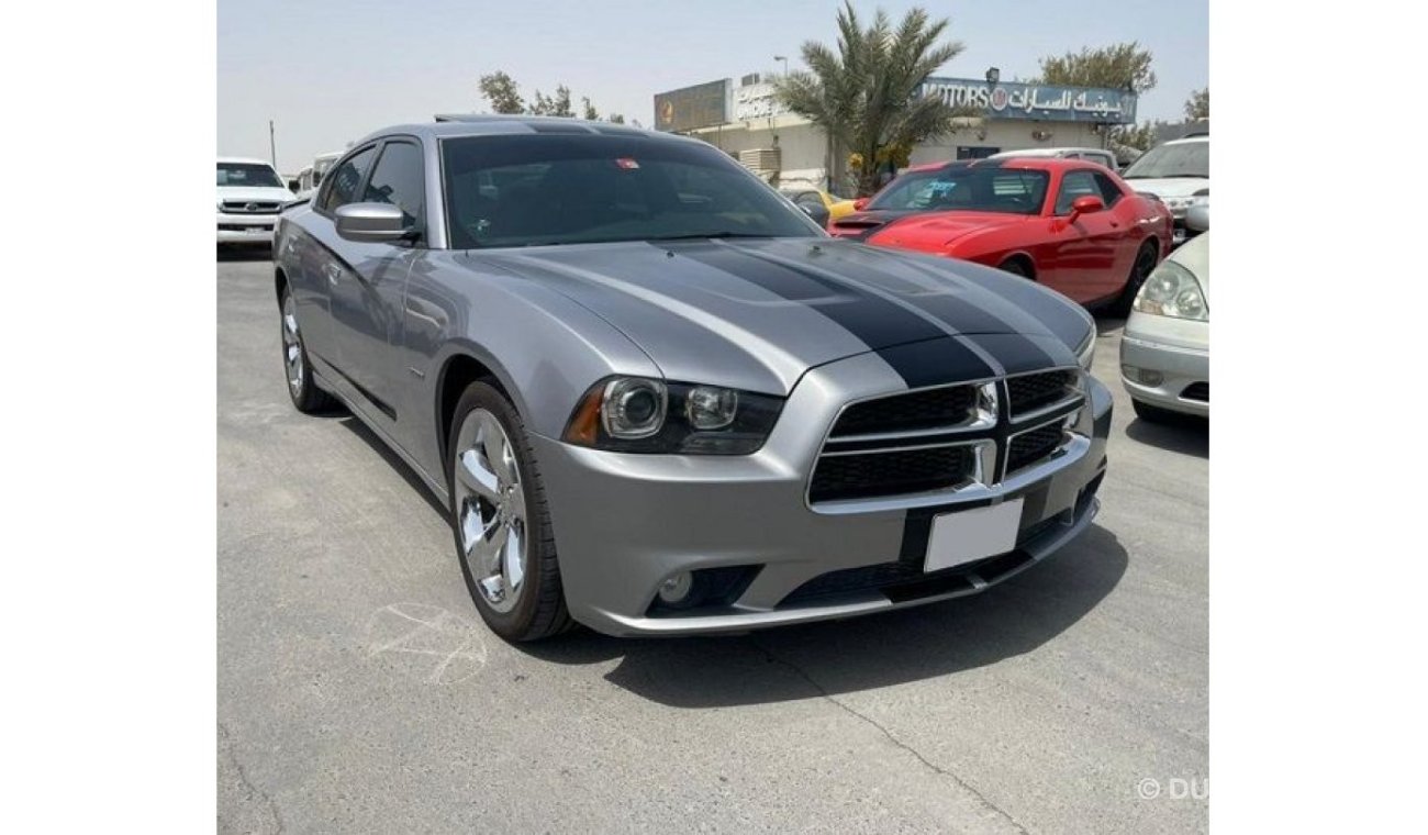 Dodge Charger DODGE CHARGER 2014 V8