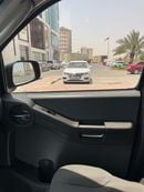 نيسان إكستيرا 2.5L SE (4WD)