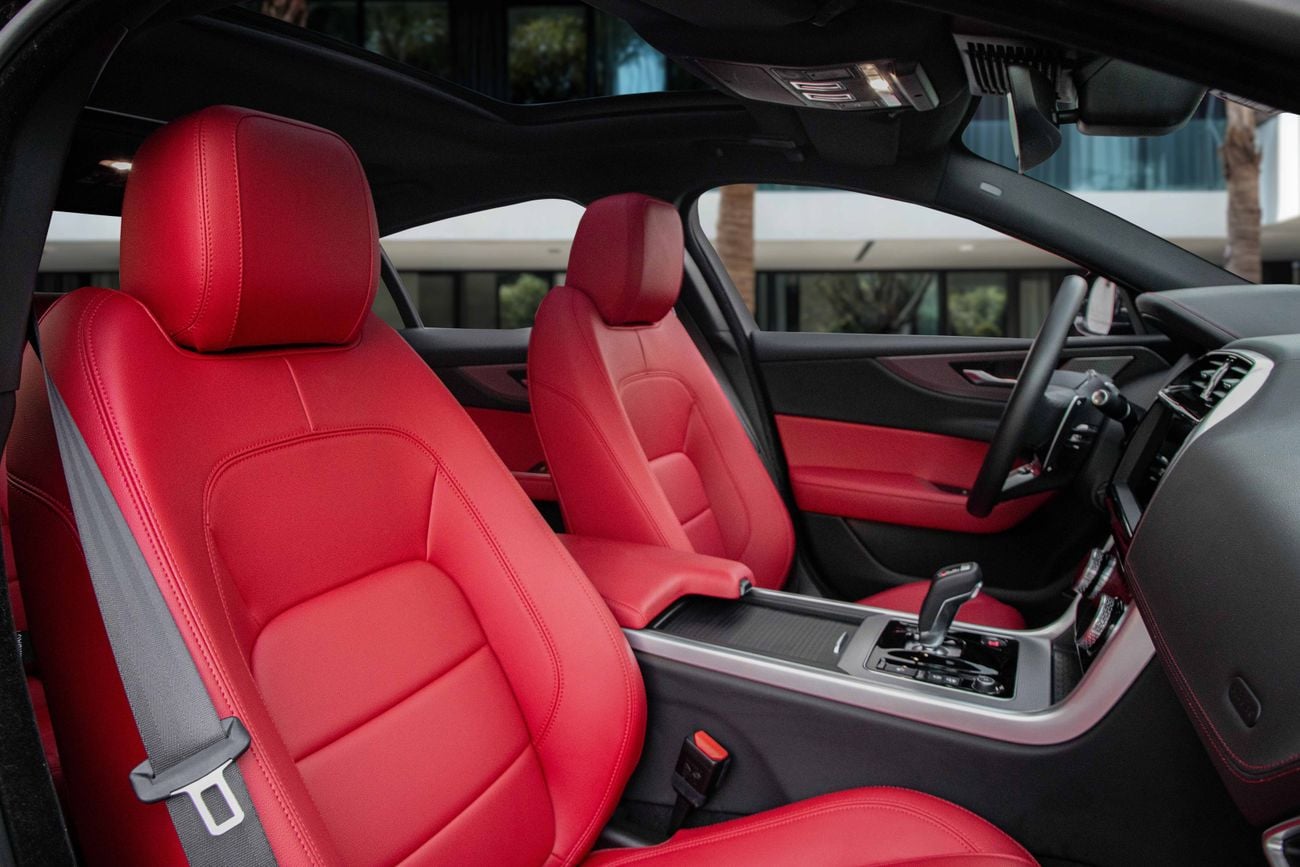 جاكوار XE R-Dynamic S P250 | 2,155 P.M | 0% Downpayment | Fantastic Condition!
